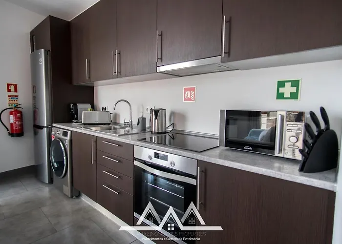 White House I アパート *